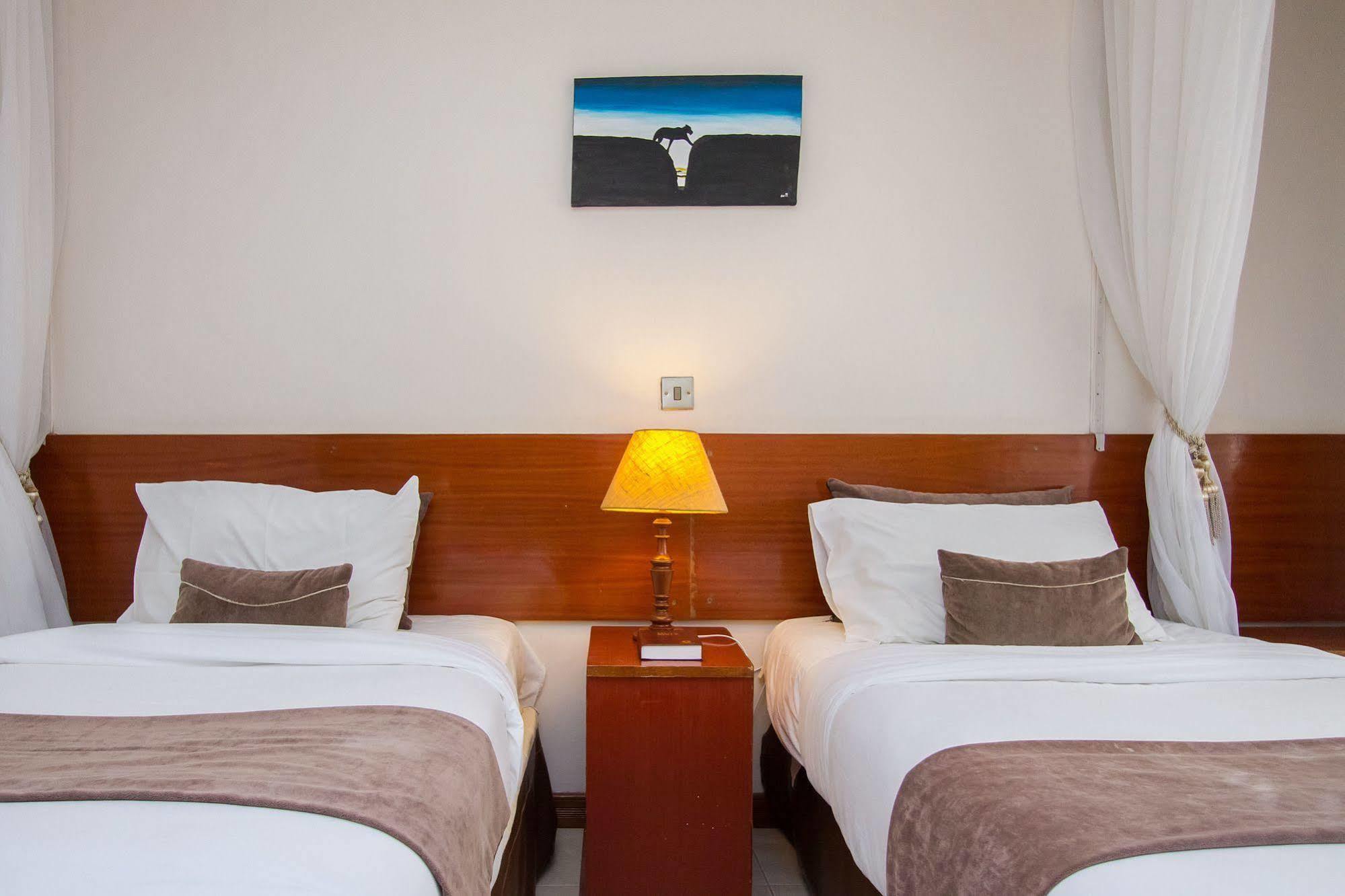 Victoria Comfort Inn Kisumu Exterior photo